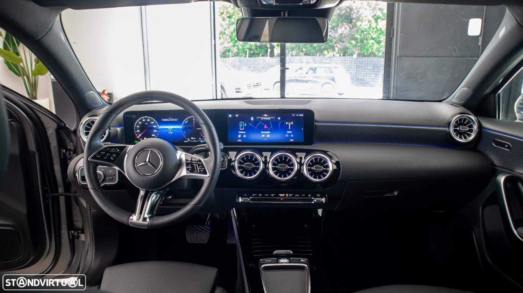 Mercedes-Benz A 250 e - 7