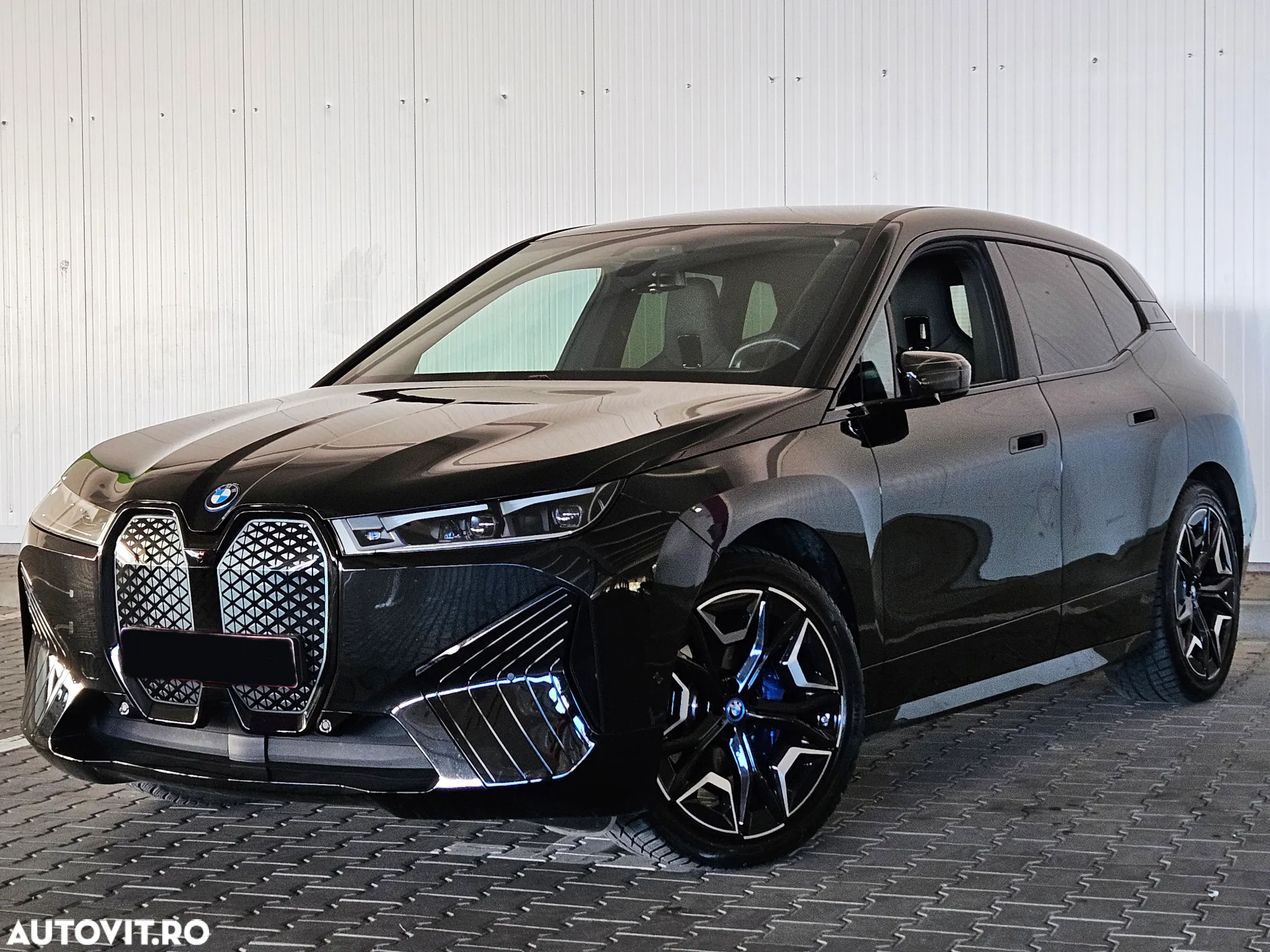 BMW iX xDrive40 - 18
