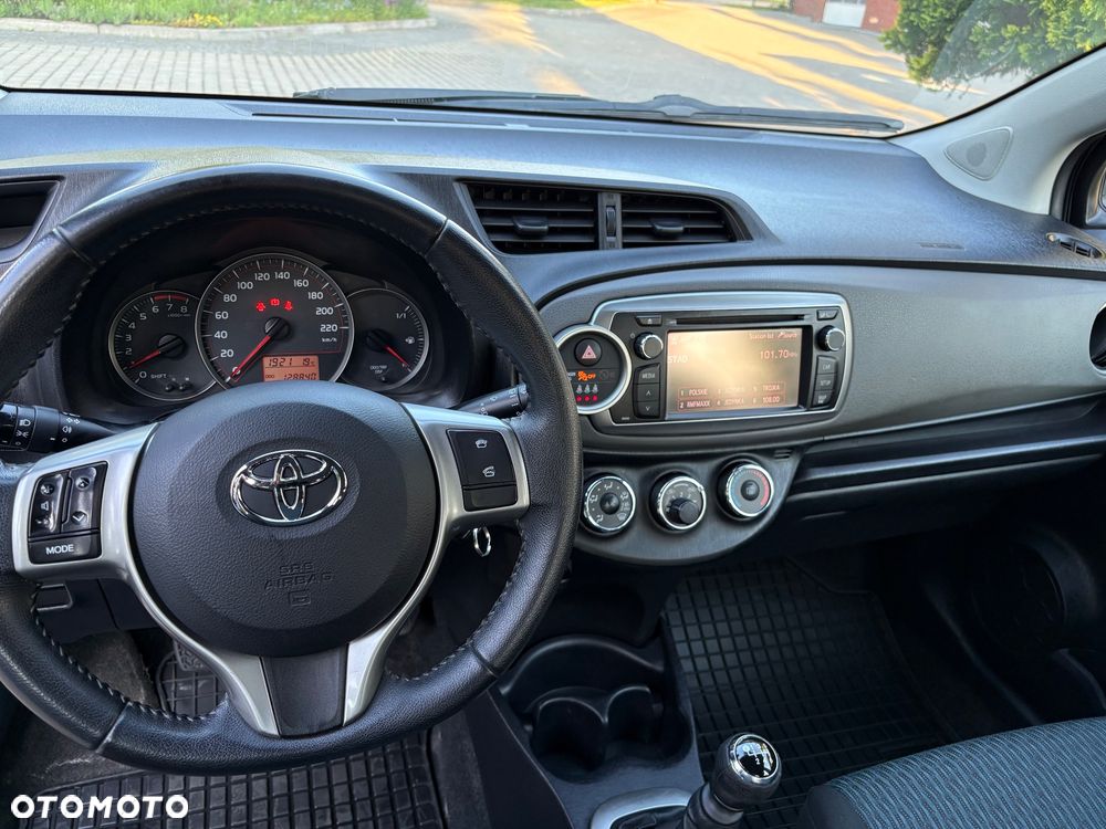 Toyota Yaris - 9
