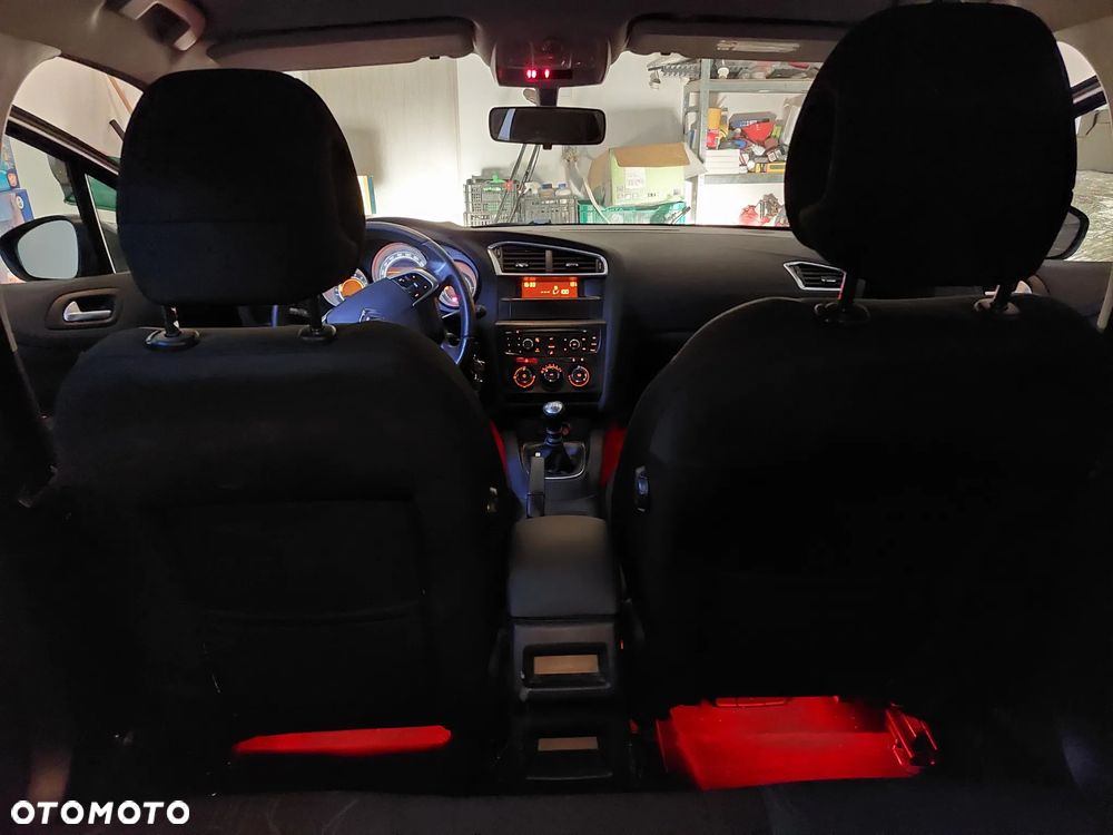 Citroën C4 1.6 HDi Equilibre - 12