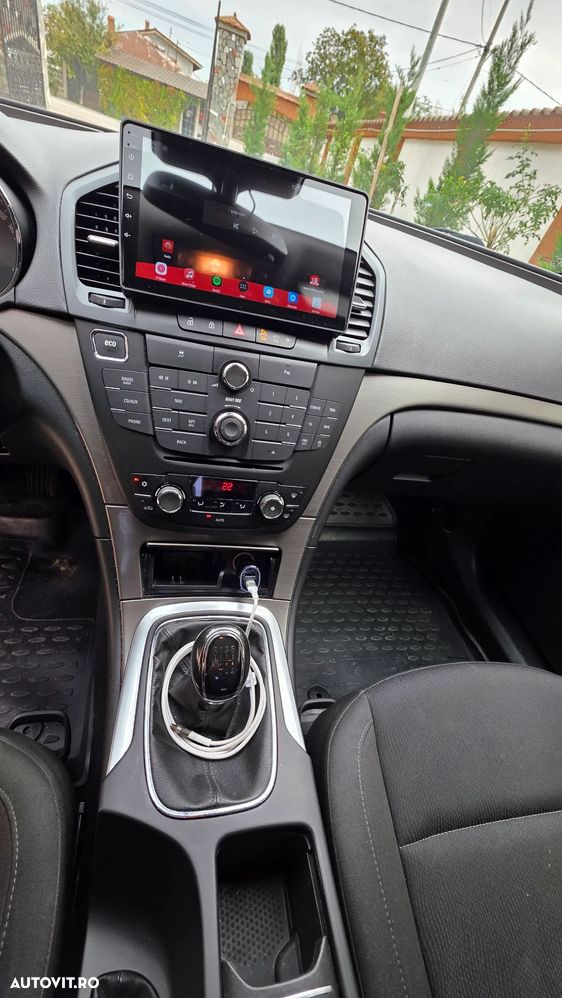 Opel Insignia 2.0 CDTI - 8