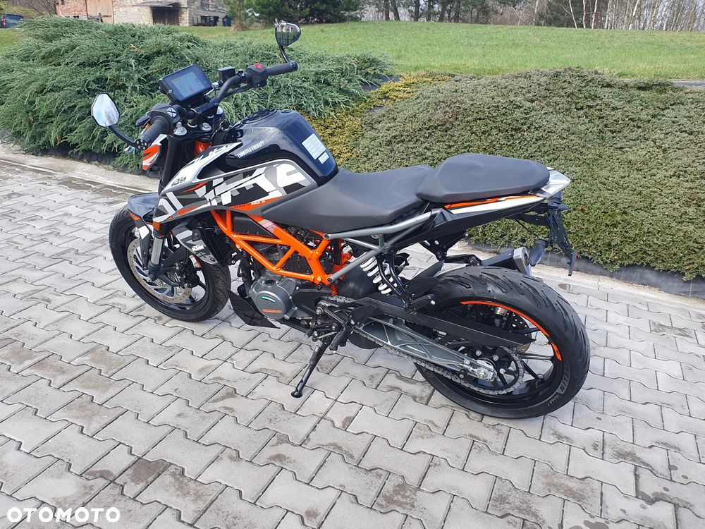 KTM Duke - 25
