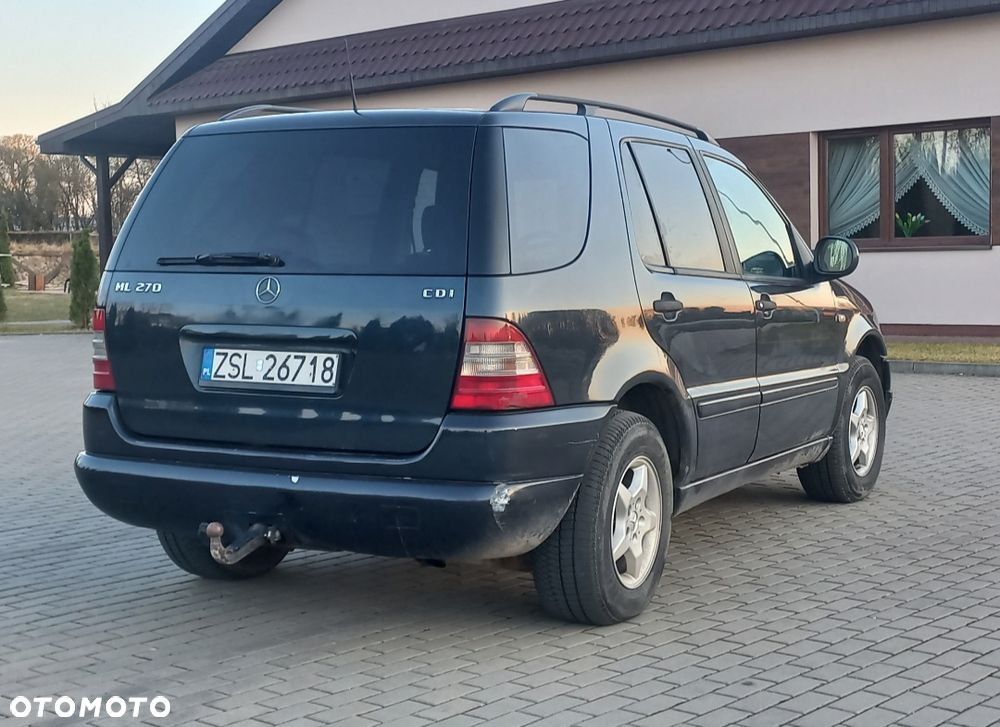 Mercedes-Benz ML - 4