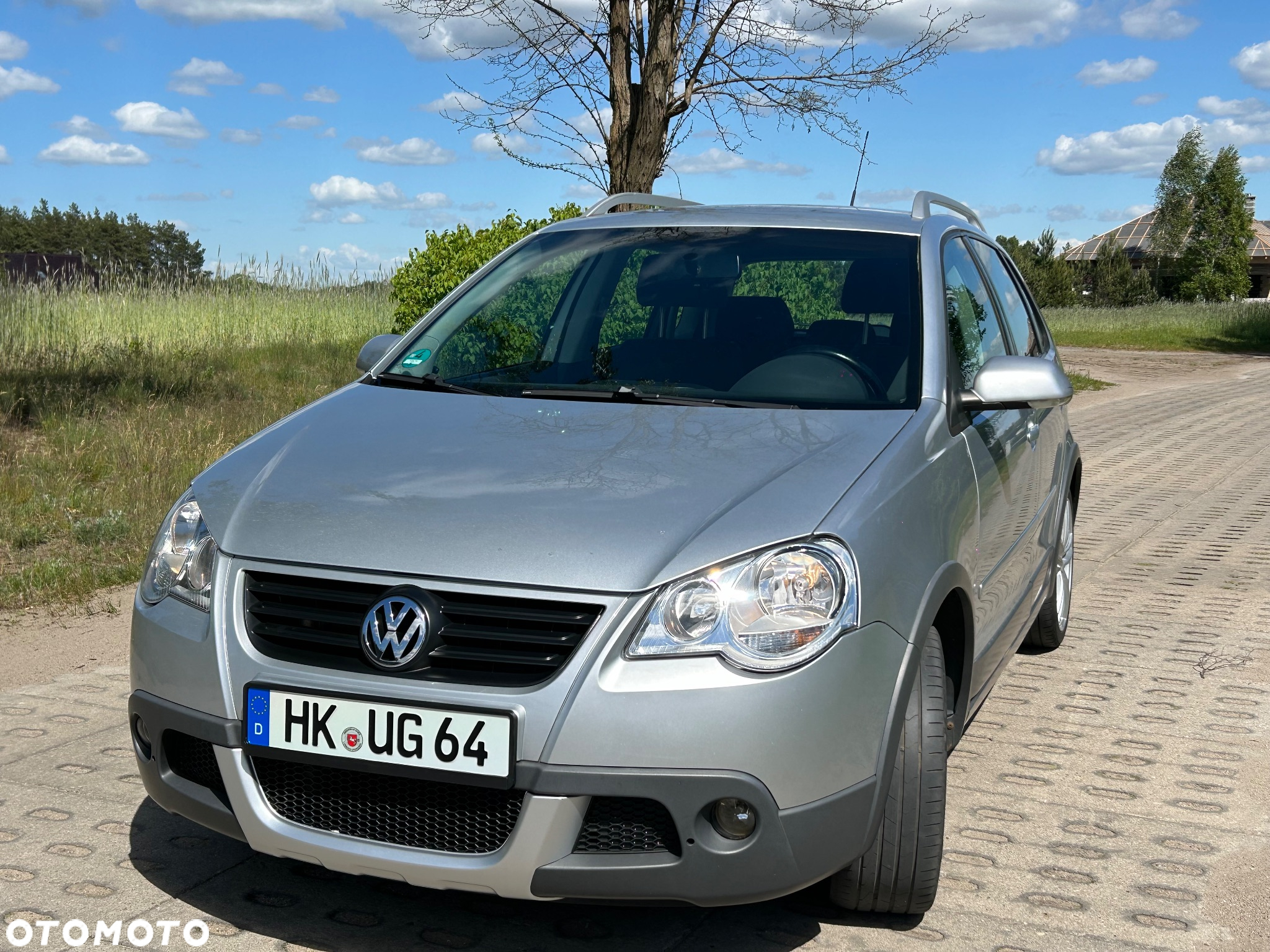 Volkswagen Polo 1.4 16V Comfortline - 9