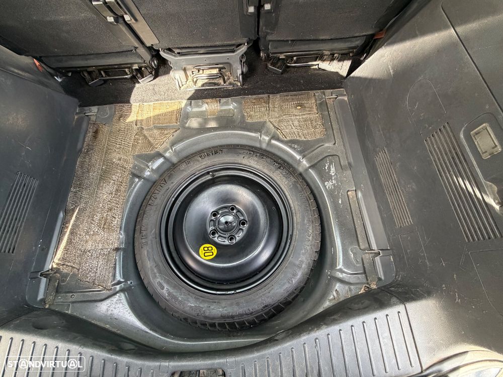 Ford C-Max 1.6 TDCi DPF Ghia - 15