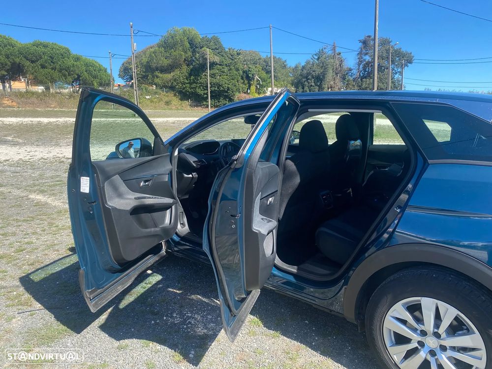 Peugeot 3008 1.5 BlueHDi Allure - 13