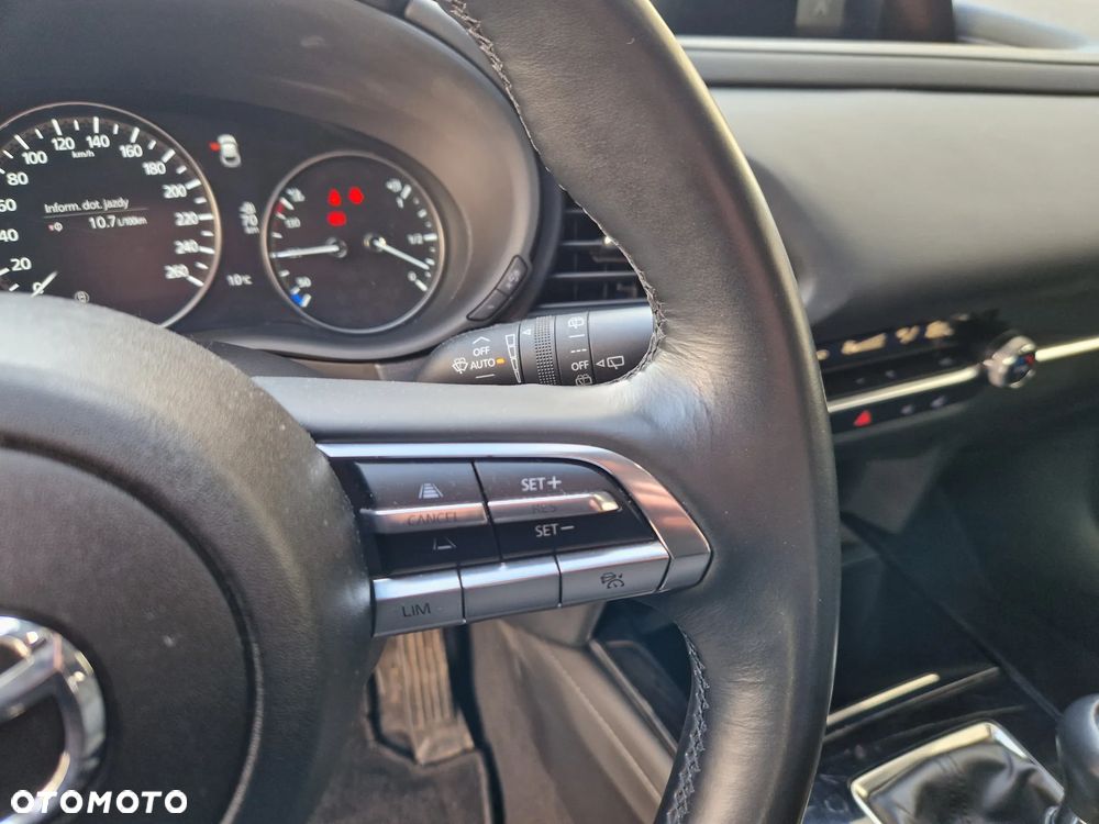 Mazda CX-30 e-SKYACTIV-G 2.0 M HYBRID - 28