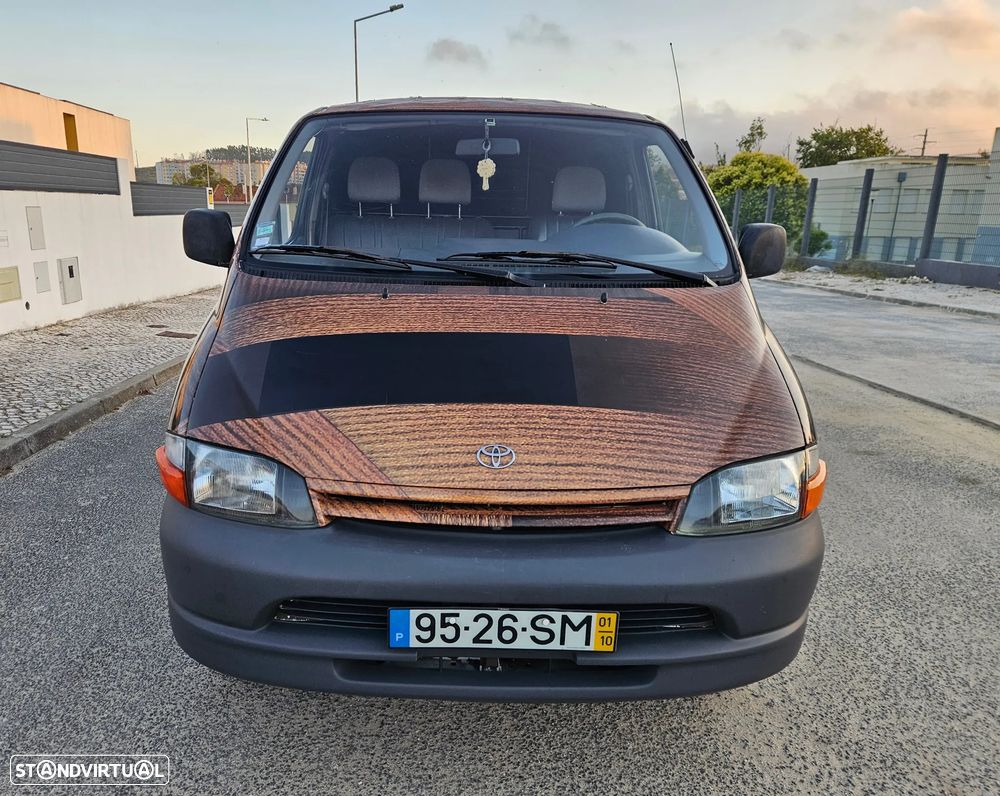 Toyota Hiace 2.4 D 2001 - IVA Dedutível - 2