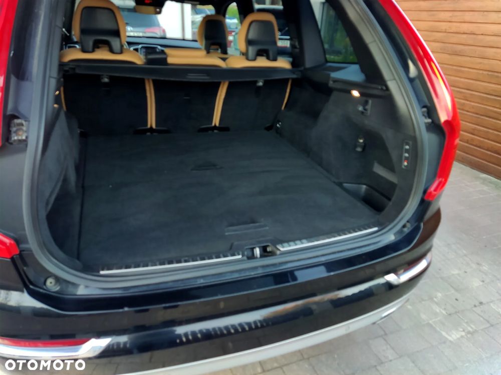 Volvo XC 90 D5 AWD Inscription - 8