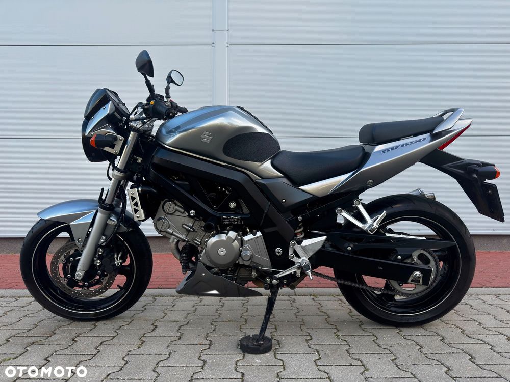 Suzuki SV - 22