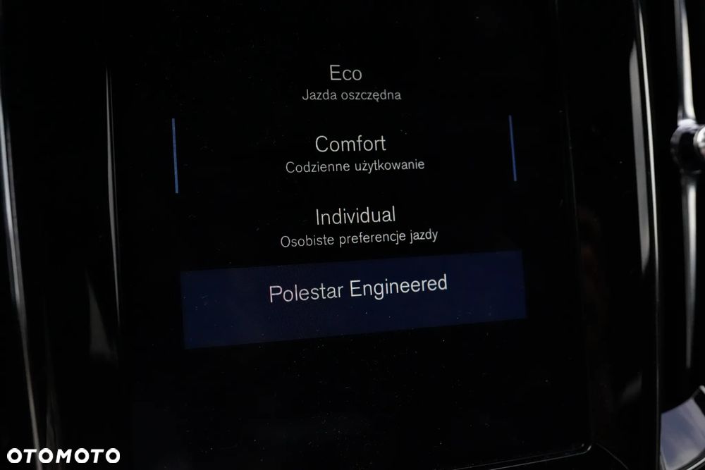 Volvo V60 D4 AWD R-Design - 31