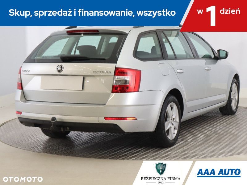 Skoda Octavia - 7
