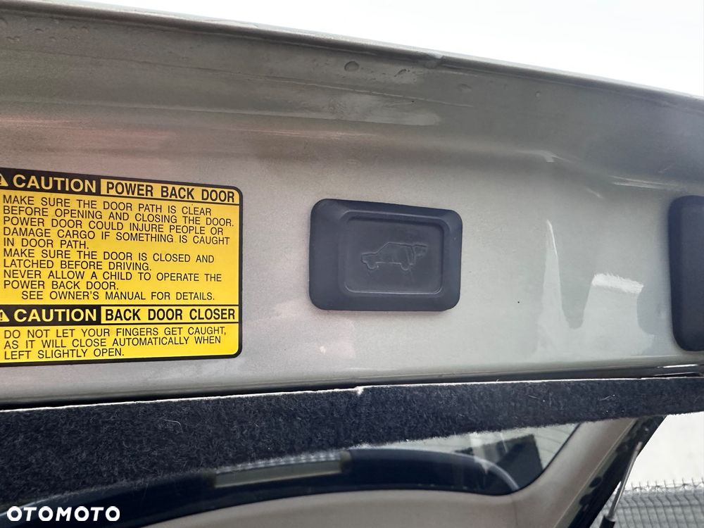 Lexus RX 400h Sport - 17