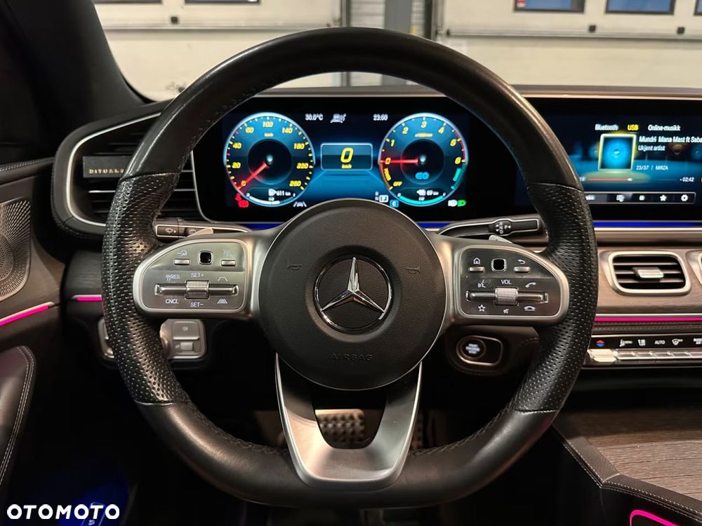 Mercedes-Benz GLE - 13