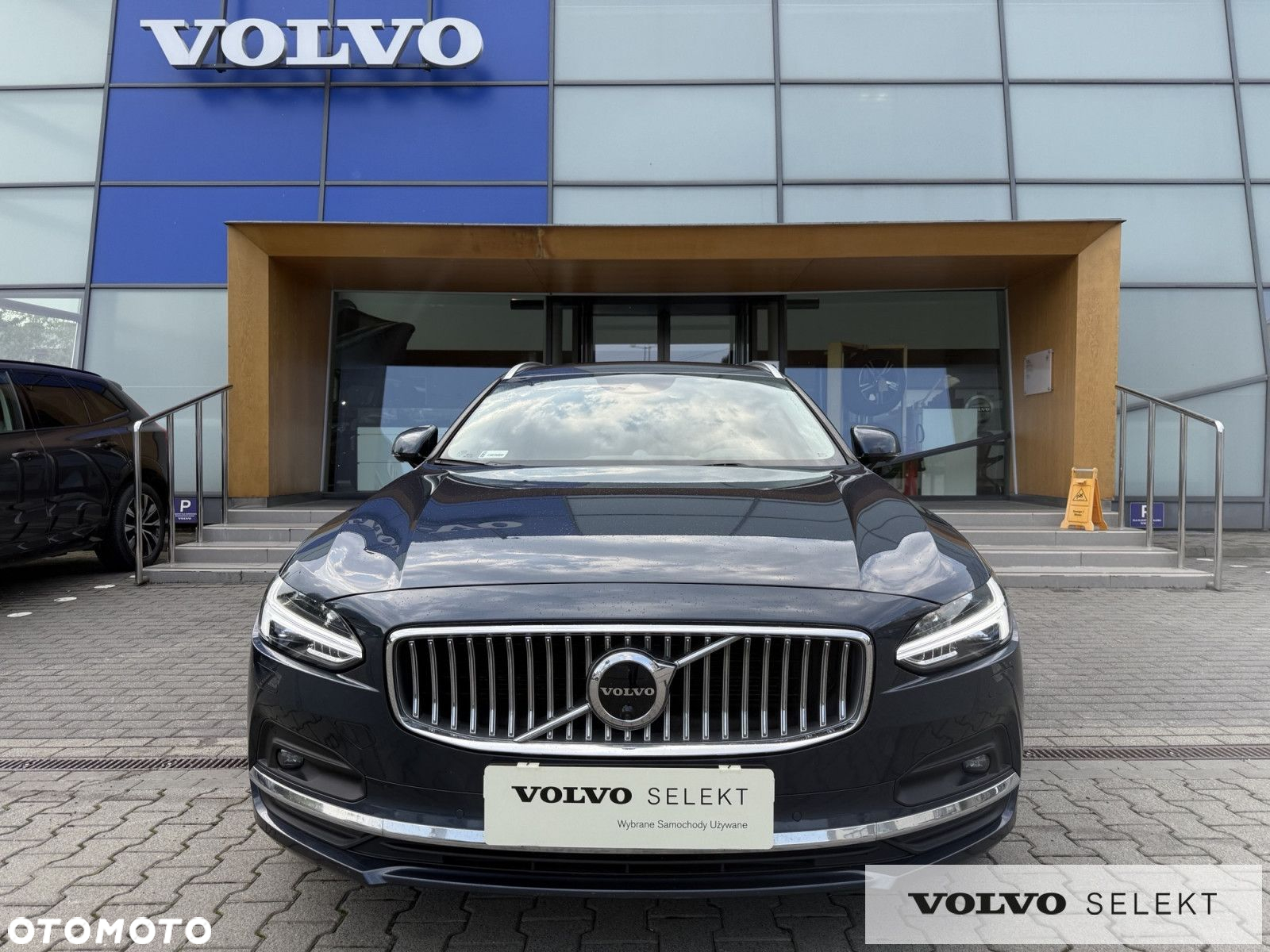 Volvo V90 - 4