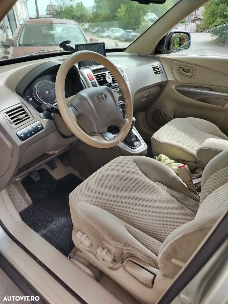 Hyundai Tucson 2.0 CRDI VGT 4WD - 7