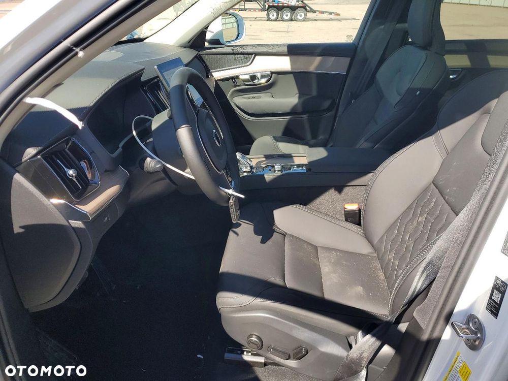 Volvo XC 90 - 7