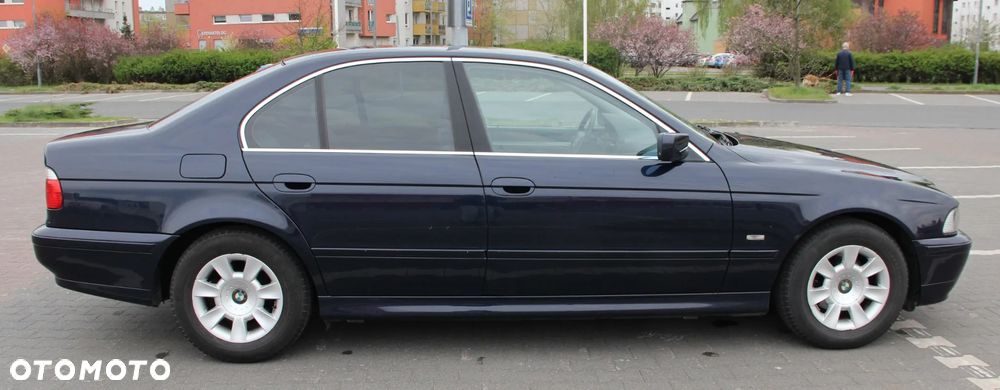 BMW Seria 5 520i - 8