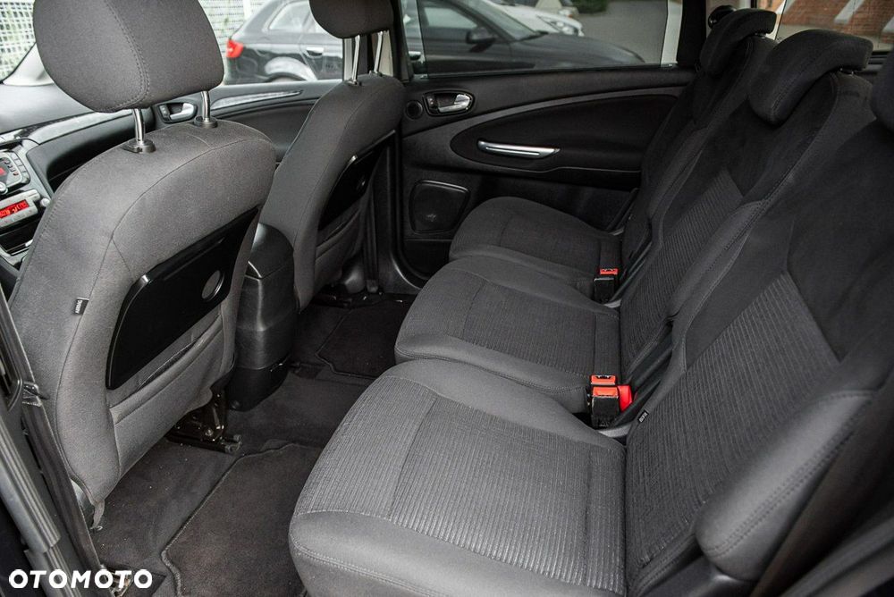 Ford Galaxy 2.0 TDCi Ghia - 7