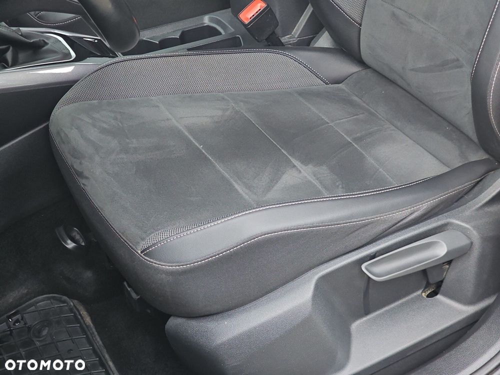 Volkswagen T-Roc 1.5 TSI Style DSG - 16