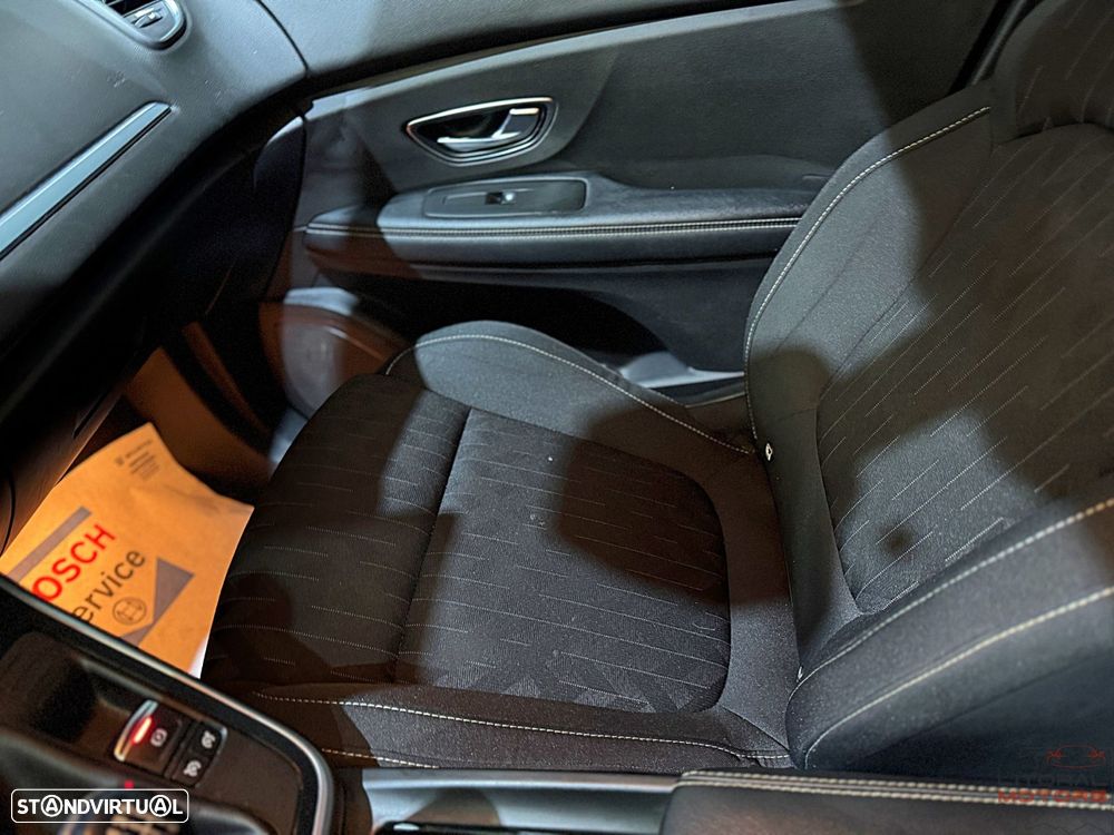 Renault Scénic 1.3 TCe Limited - 20