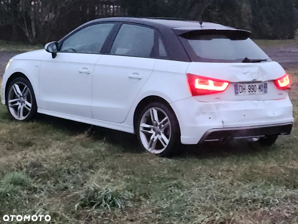 Audi A1 Sportback 1.4 TFSI S tronic S line edition m S line Sportpaket - 6