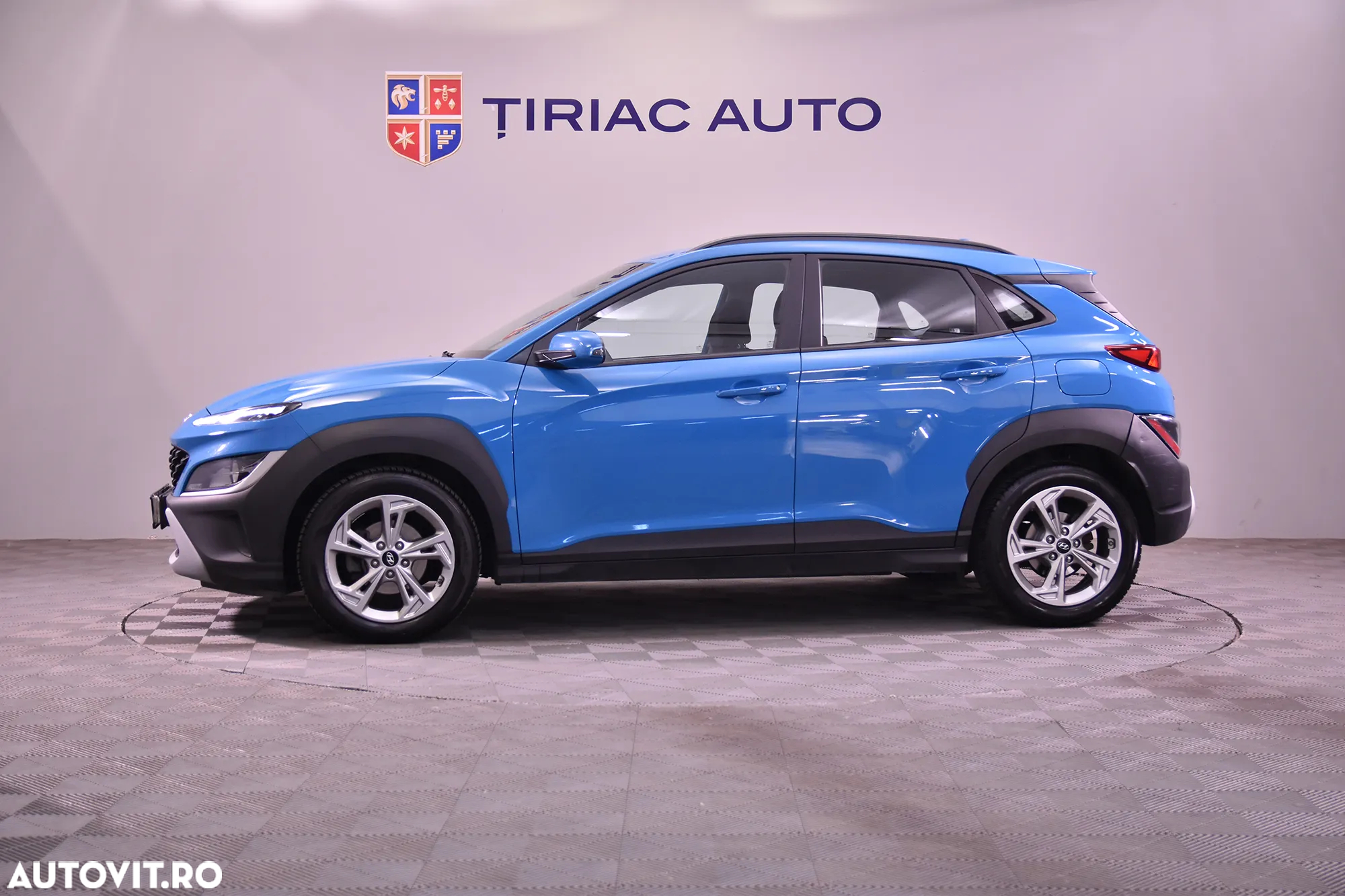 Hyundai KONA - 2