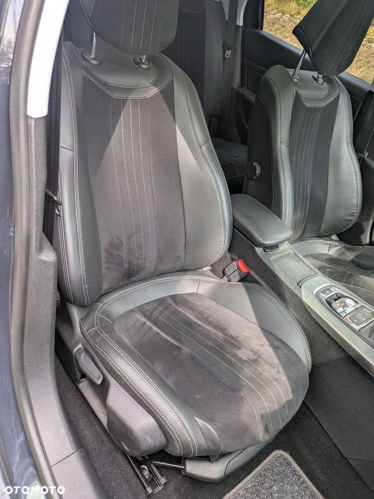 Peugeot 308 BlueHDi FAP 150 Stop&Start Automatik Allure - 28