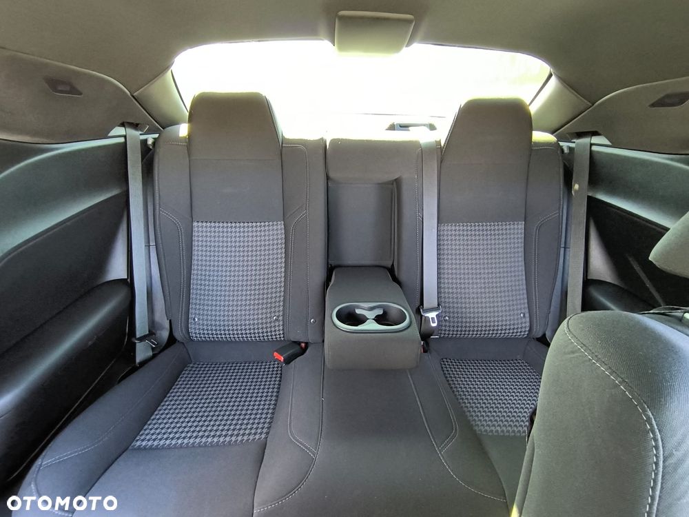 Dodge Challenger - 25