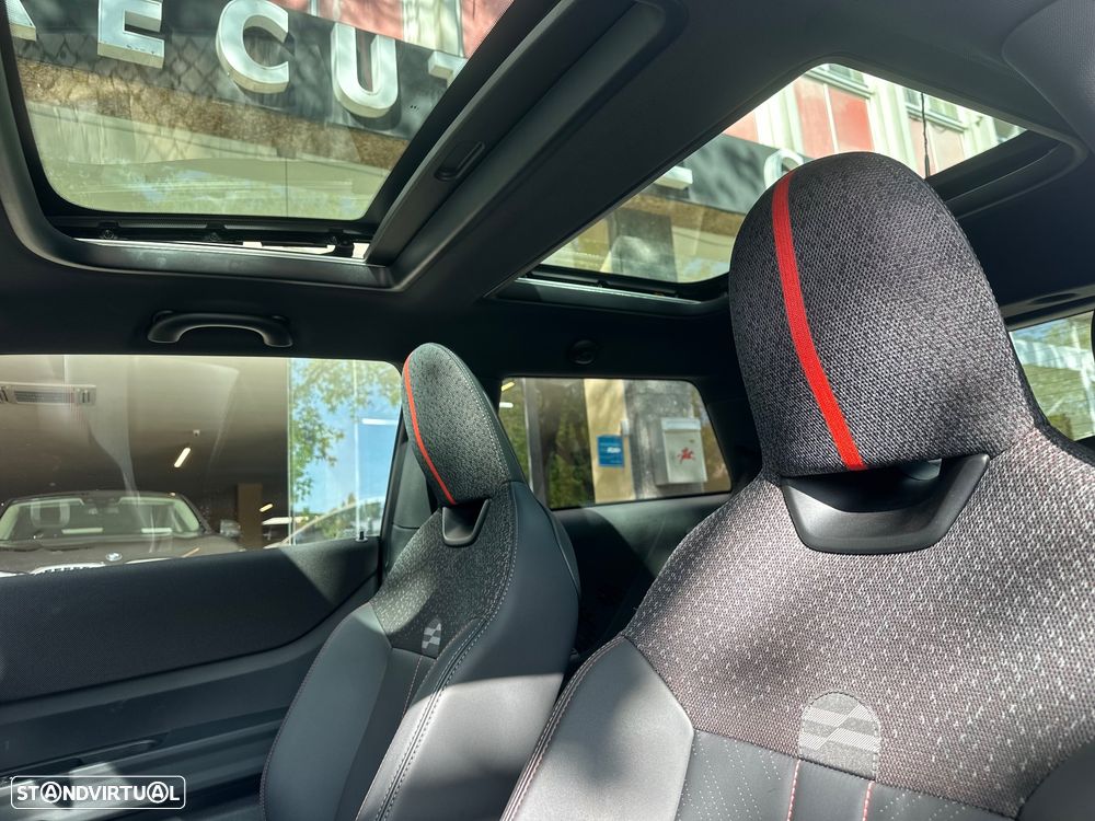 MINI 3 Portas John Cooper Works Plus Auto Desportiva - 19