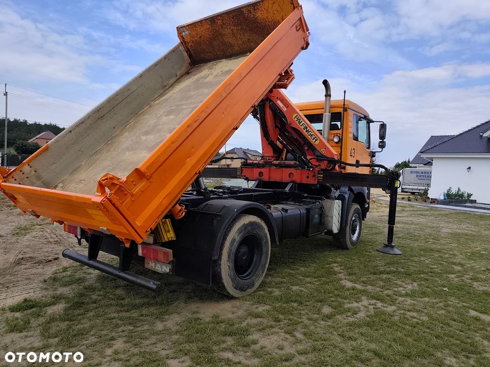MAN TGA 18.360 wywrotka Żuraw Palfinger 4x4 - 2