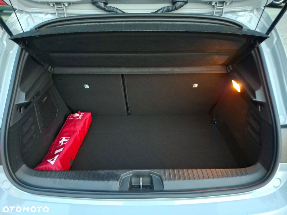 Renault Clio 1.6 E-TECH Intens - 17