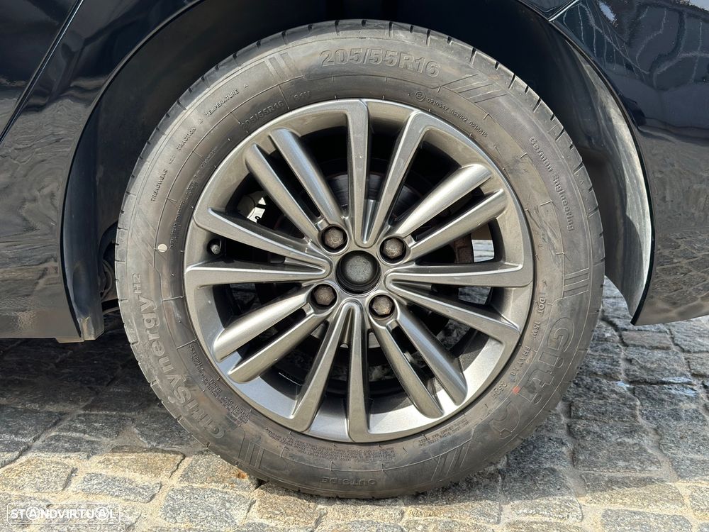 Citroën C4 1.6 HDi Attraction - 5
