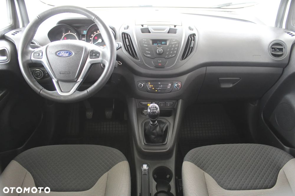 Ford Tourneo Courier 1.5 TDCi Trend - 13