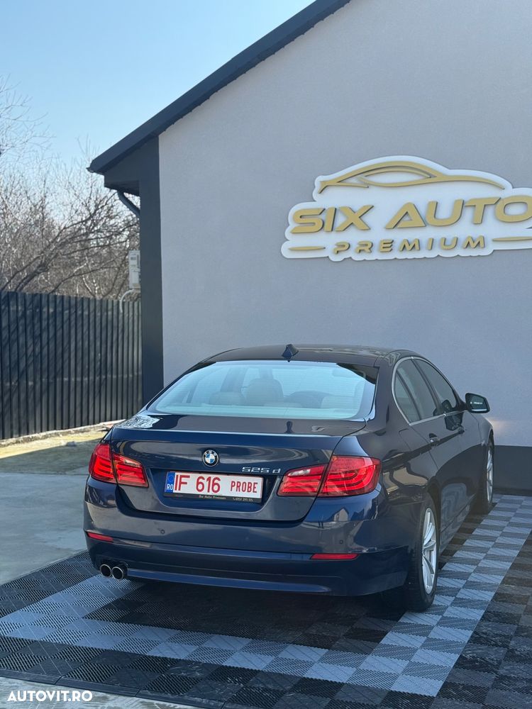 BMW Seria 5 525d Aut. - 12