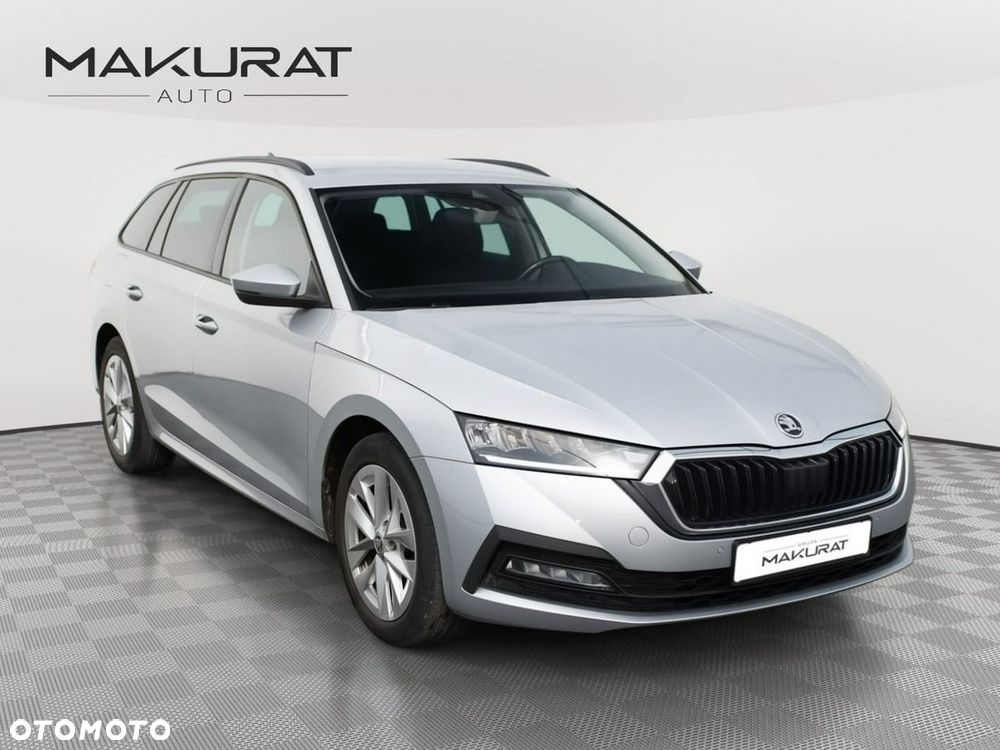 Skoda Octavia 2023 photo 2