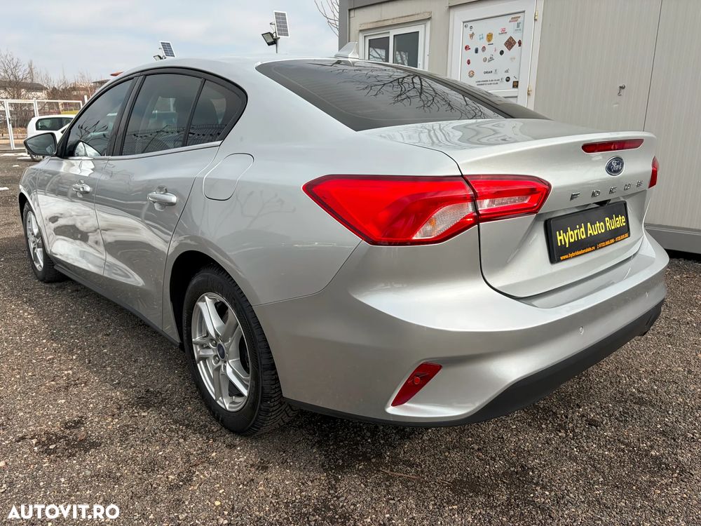 Ford Focus 1.0 EcoBoost Connected - 3