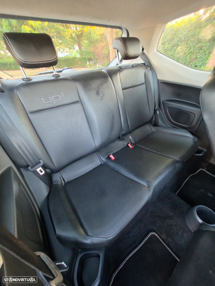 VW Up! 1.0 BlueMotion Cheer - 16