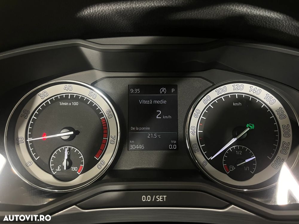 Skoda Superb 1.5 TSI DSG Ambition - 25