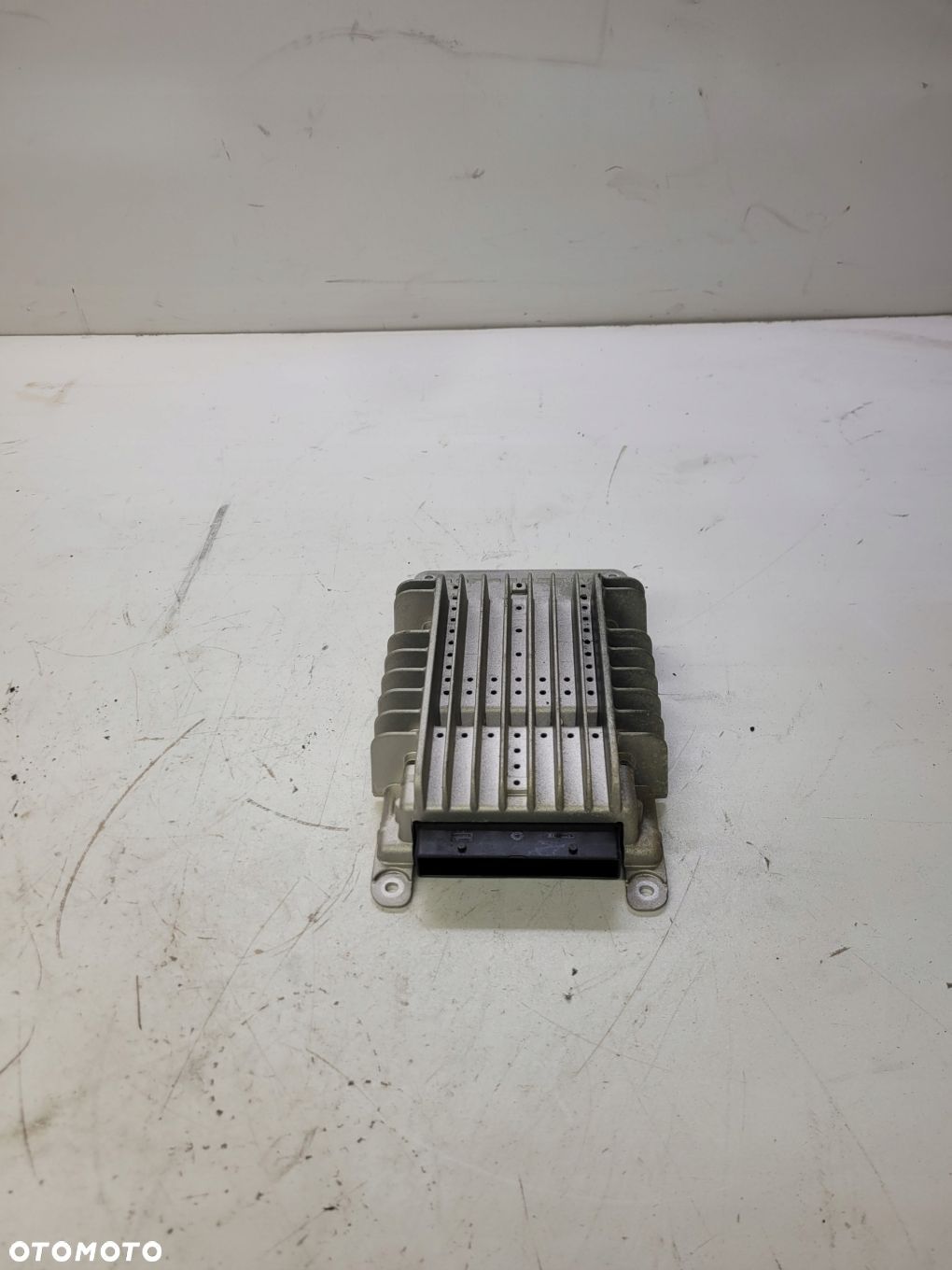 WZMACNIACZ BOSE AUDI A4 B6 B7 SEDAN 8E5035223C - 1