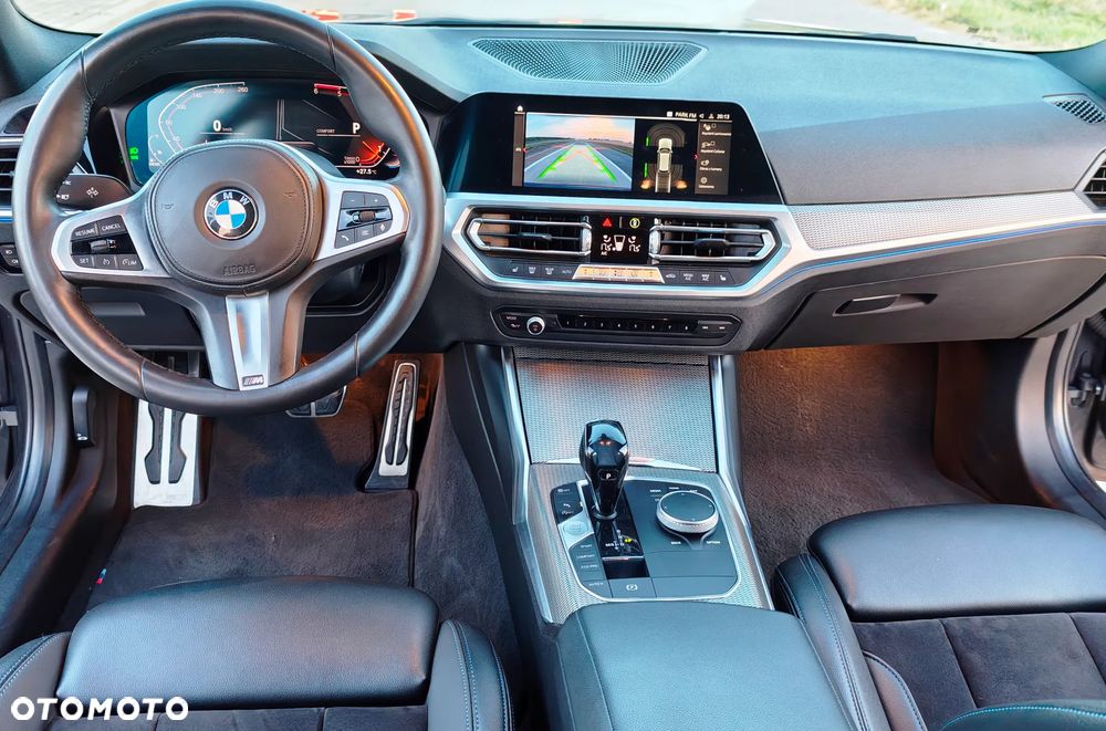 BMW Seria 3 320d M Sport sport - 9