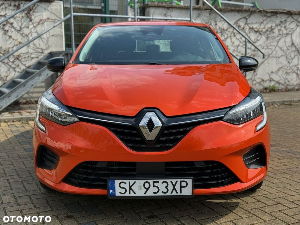 Renault Clio - 11