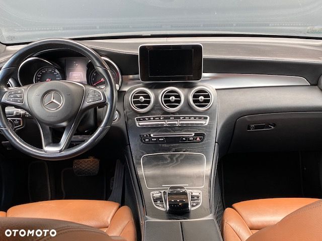 Mercedes-Benz GLC - 8