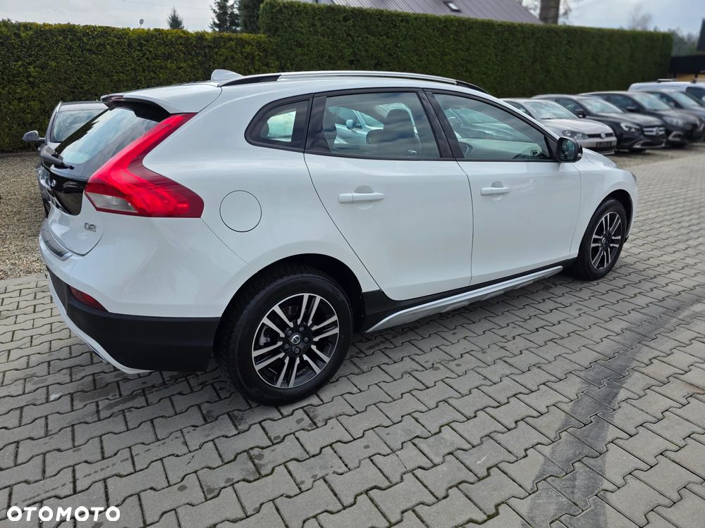 Volvo V40 D2 Drive-E Summum - 19