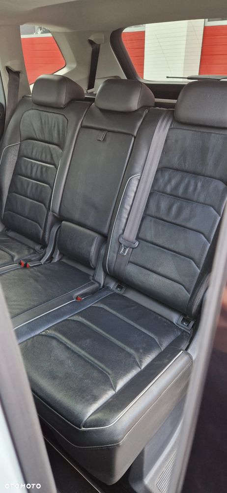 Volkswagen Tiguan - 9
