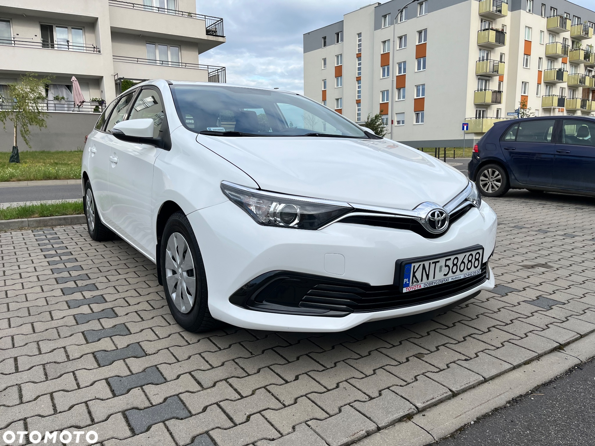 Toyota Auris 1.6 Comfort MS - 2