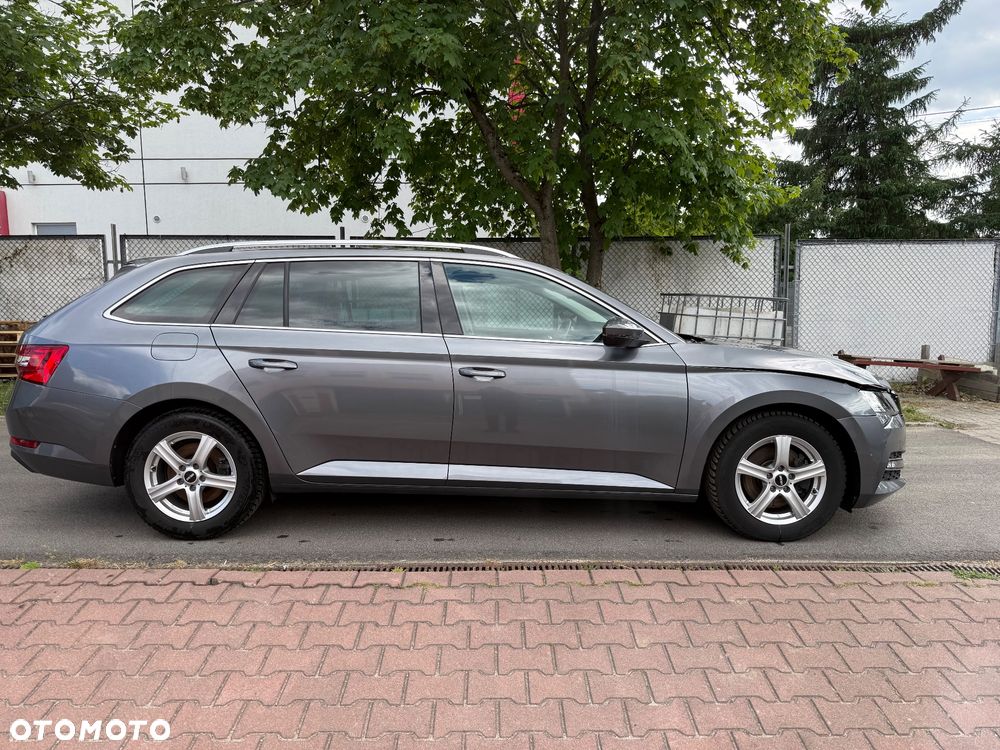 Skoda Superb 1.5 TSI DSG Ambition - 3
