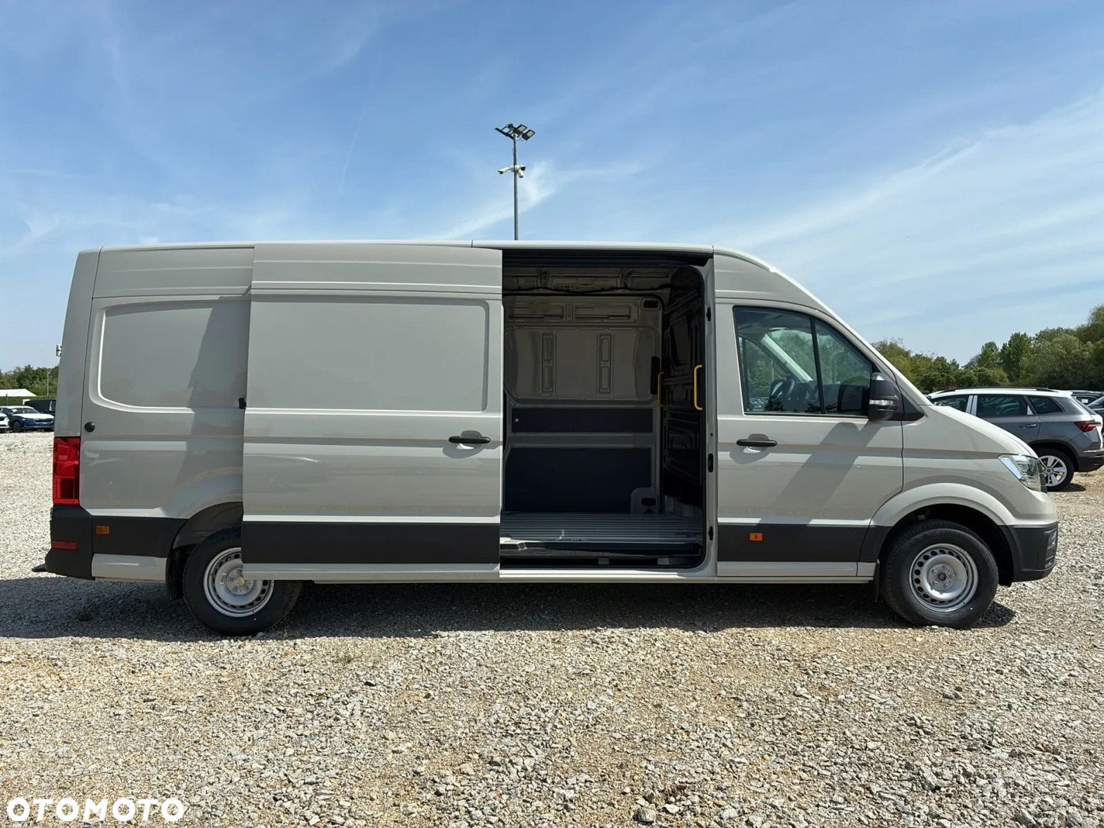 Volkswagen Crafter 35 Furgon AUTOMAT/L4H3, 2.0BiTDI 177KM, 4490mm, Wysoki dach, r.o. 4490 - 10