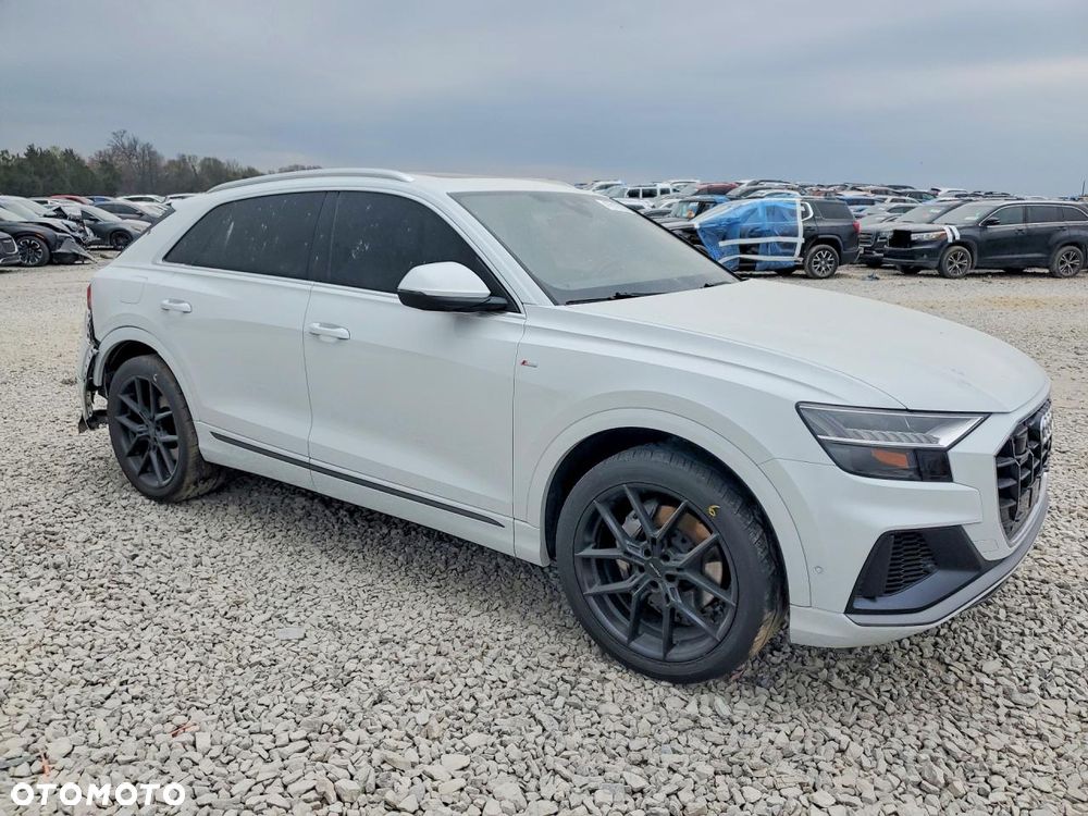 Audi Q8 55 TFSI quattro tiptronic - 3