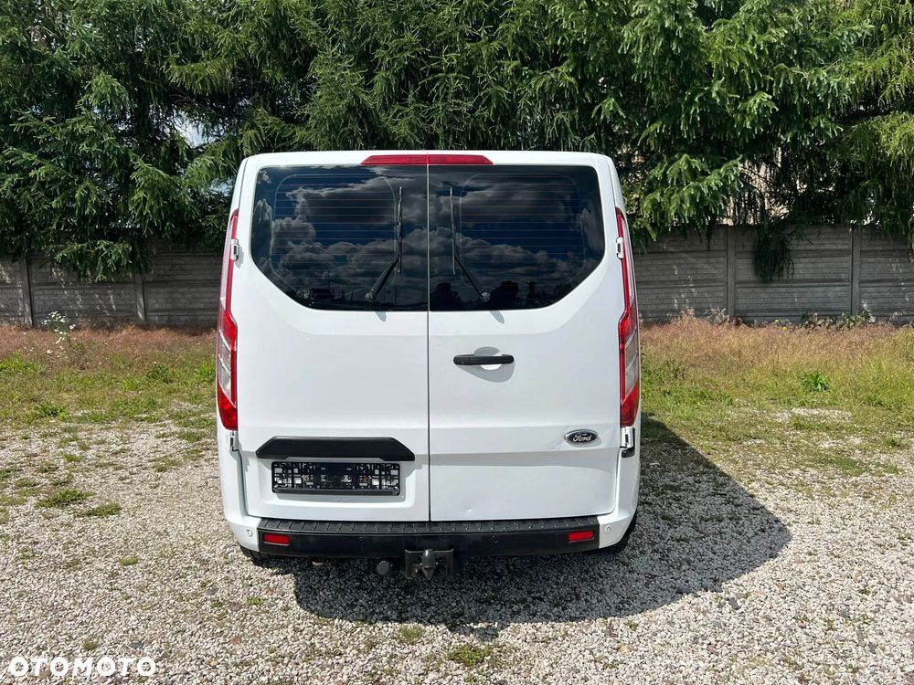 Ford Transit Custom - 12